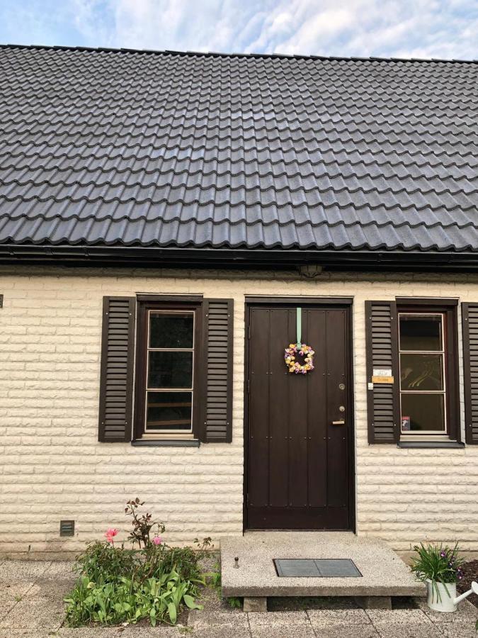 Anitas B&B Stockholm/Vaellingby Zewnętrze zdjęcie