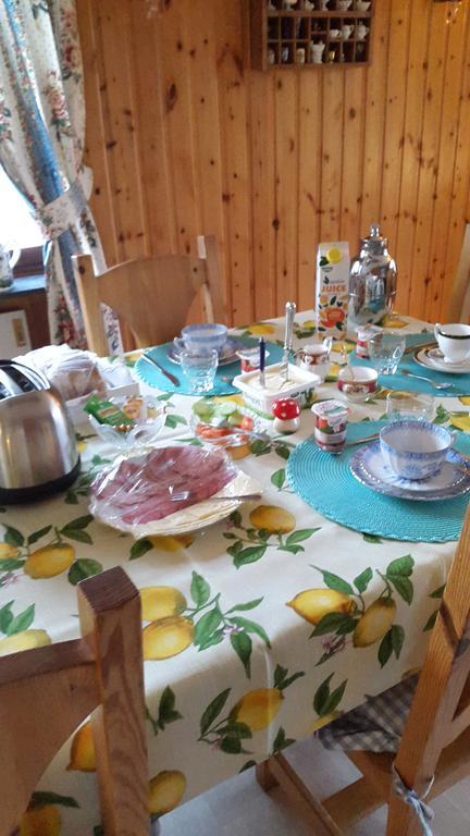 Anitas B&B Stockholm/Vaellingby Zewnętrze zdjęcie